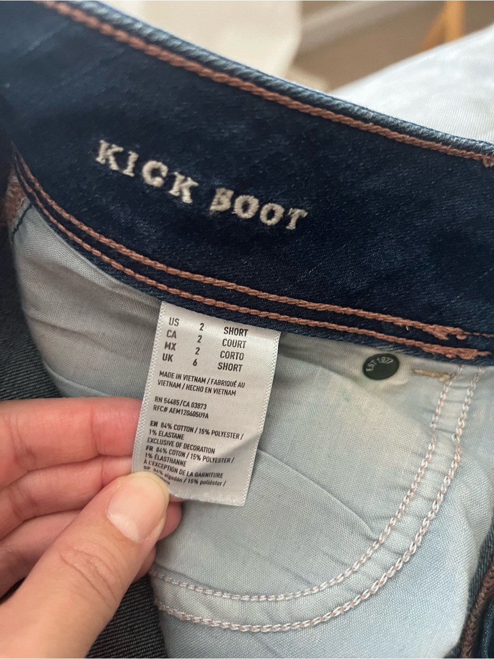 American Eagle Outfitters Kickboot Jeans - Picture 3 of 4